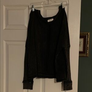 Women's Black Long Sleeve Top